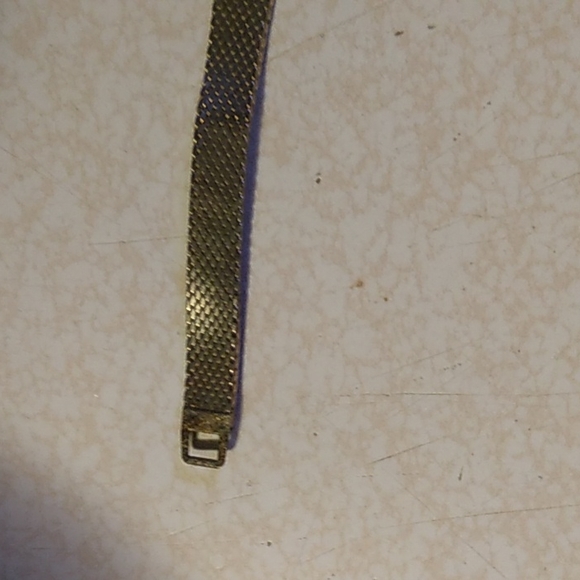 Watch ⌚ - Picture 2 of 4